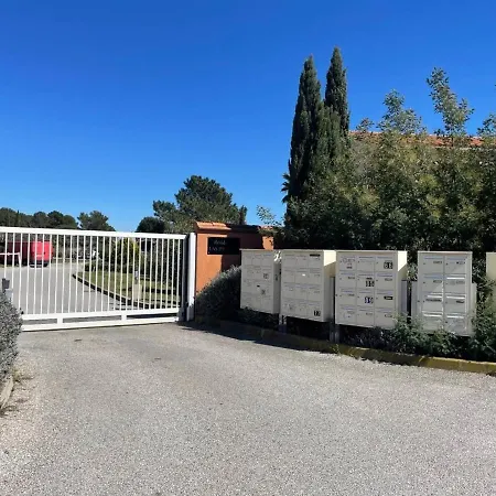 Apartment 2 Pieces A Argeles-sur-mer, 300m De La Plage, Terrasse, Parking, Animaux Acceptes - Fr-1-225-771